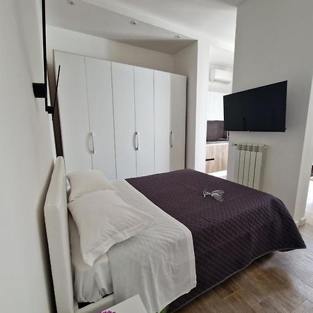 Amiura B&B โคราโต ภายนอก รูปภาพ