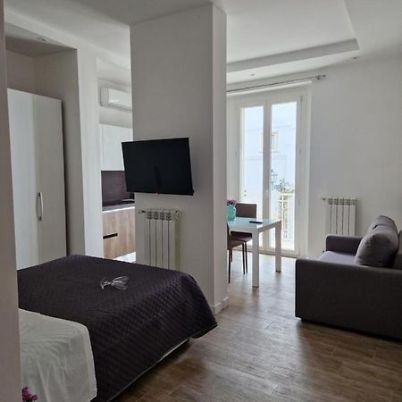 Amiura B&B โคราโต ภายนอก รูปภาพ
