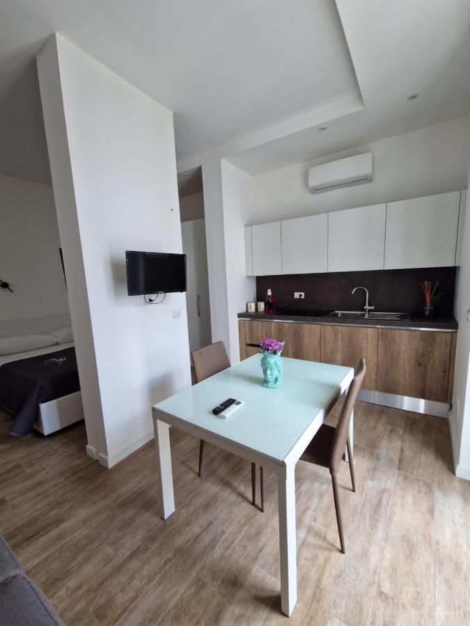 Amiura B&B โคราโต ภายนอก รูปภาพ
